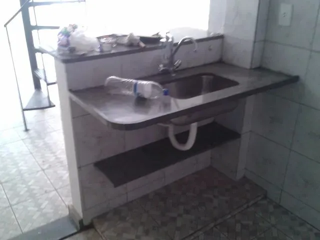 Imagem 1: Casa Duplex com Garagem no Estoril