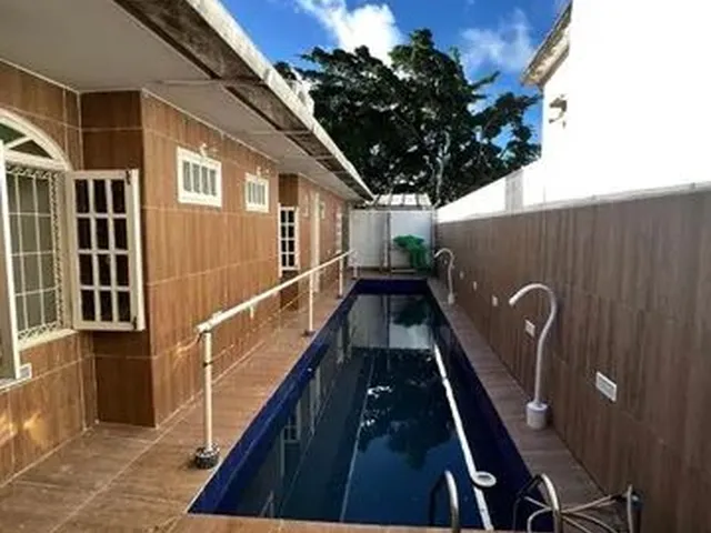 Imagem: Casa 8 Suítes em Candeias. 9 Banheiros