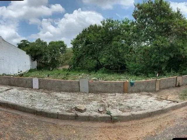 Imagem: Vendo Terreno no Jardim Simus