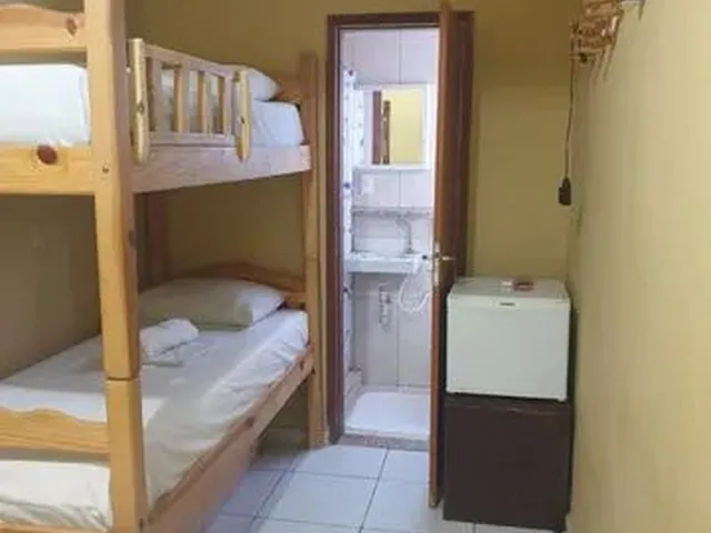 Imagem 15: Pousada/Restaurante,Super Movimentada a 200 Metros da Praia Principal, 82 Leitos, Ótimo