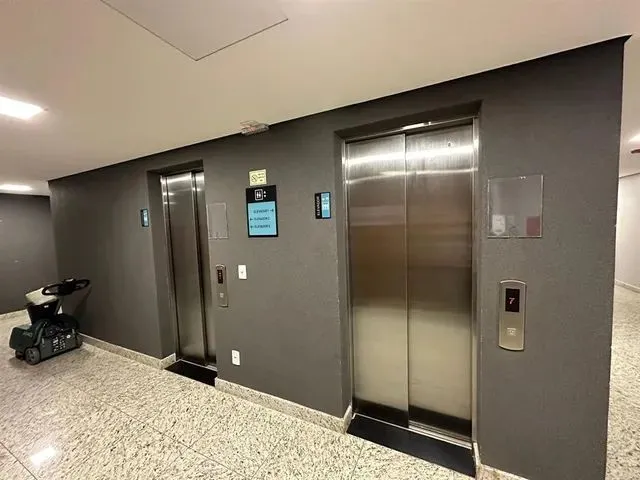 Imagem 4: Sala Comercial de 25 Metros no Medicorum, com Vista para Praça da Rua 148 e Cidade De
