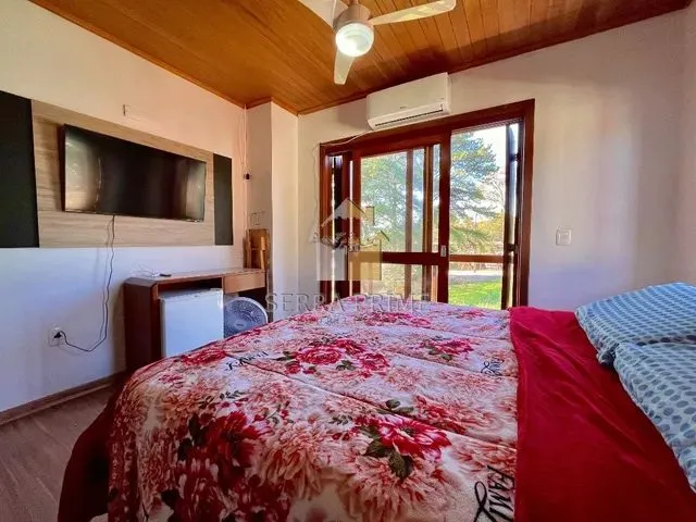 Imagem 8: Casa Geminada de 3 Dormitórios em Gramado!