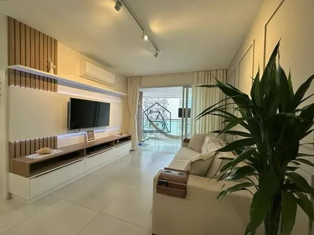 Imagem: Apartamento À Venda com 04 Dormitórios