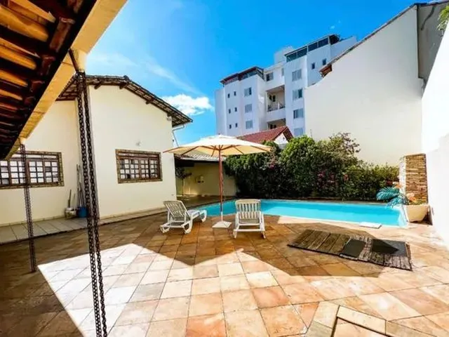 Imagem 3: Casa 4 Quartos no Castelo