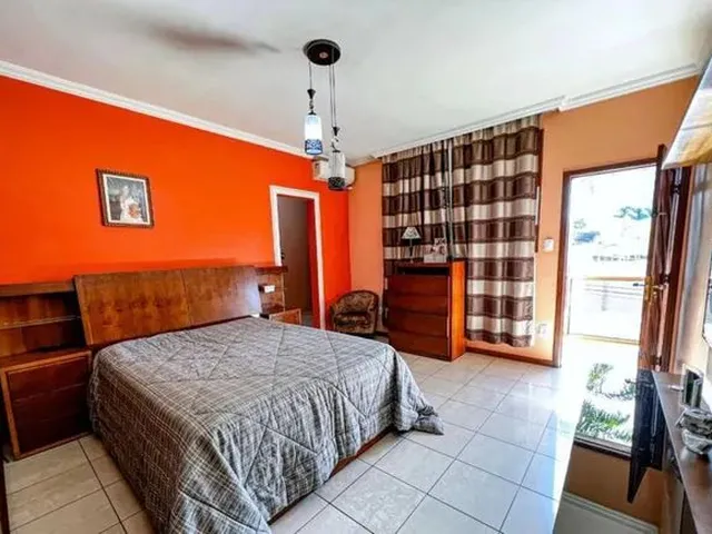 Imagem 16: Casa 4 Quartos no Castelo