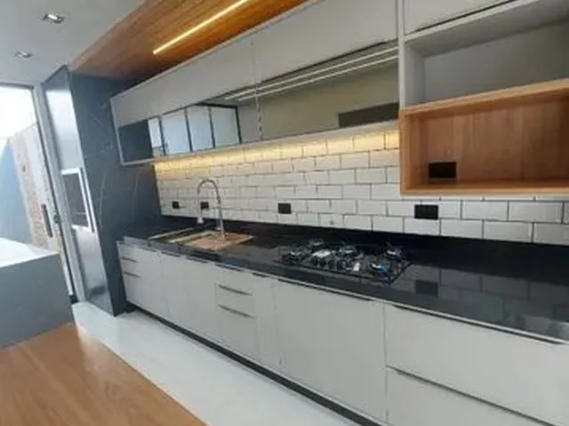 Imagem 1: Casa C/ 3 Quartos (1 Suíte Master + 1 Suíte), 105 M² Construção, Jd. santa Helena