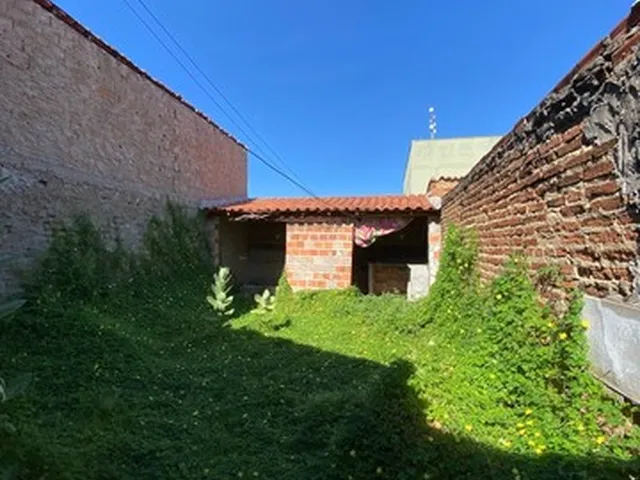 Imagem 6: V.a- Casa na Rua Barroso Centro Sul