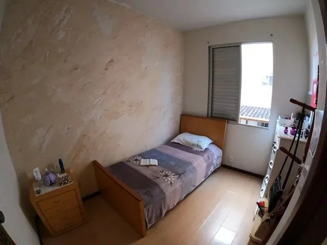 Imagem 2: Belo Horizonte - Casa Padrão - Castelo