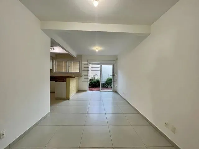 Imagem 7: Casa 4 Dormitórios em Coqueiros