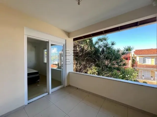 Imagem 14: Casa 4 Dormitórios em Coqueiros