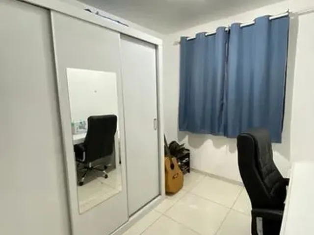 Imagem 2: Apartamento de 2 Quartos no Condomínio Costa do Mar