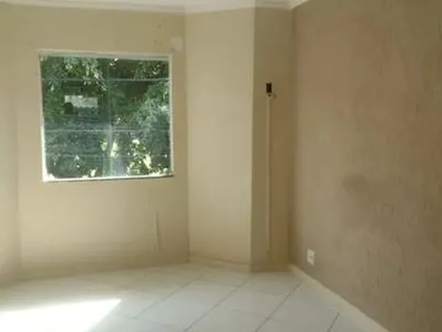 Imagem: Excelente Casa de 03 Quartos no Alto do