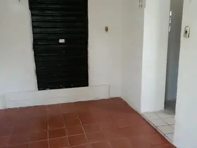 Imagem 2: Aluga-Se Quitinete Térreo