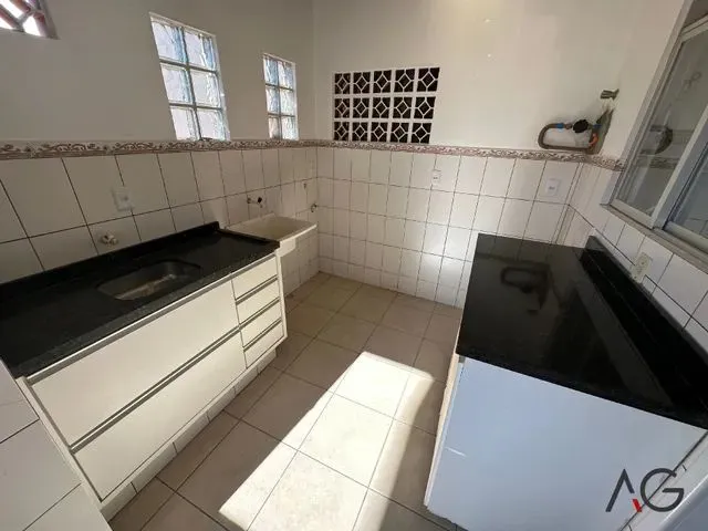 Imagem 2: Piso Superior de Casa com 80 M² e 3 Quartos em Capoeiras - Florianópolis - Sc