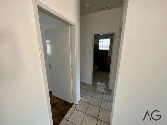 Imagem 6: Piso Superior de Casa com 80 M² e 3 Quartos em Capoeiras - Florianópolis - Sc