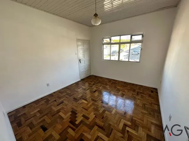 Imagem 12: Piso Superior de Casa com 80 M² e 3 Quartos em Capoeiras - Florianópolis - Sc