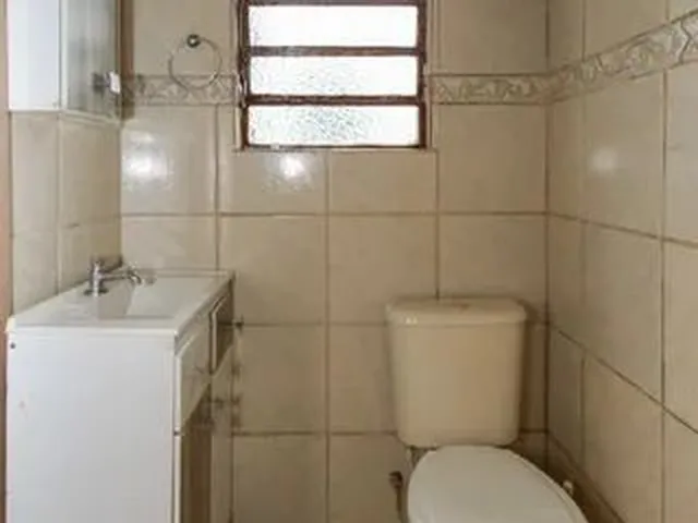 Imagem 4: Casa para Alugar com 2 Quartos no Bairro Nossa Senhora das Graças com 100M²