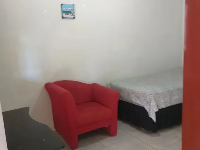 Imagem 2: Quarto Suíte Individual (Masculino