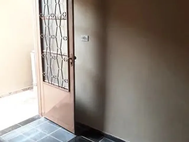 Imagem 3: Alugo - Kit Net Casa com 1 dormitório