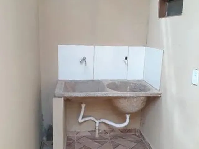 Imagem 5: Alugo - Kit Net Casa com 1 dormitório