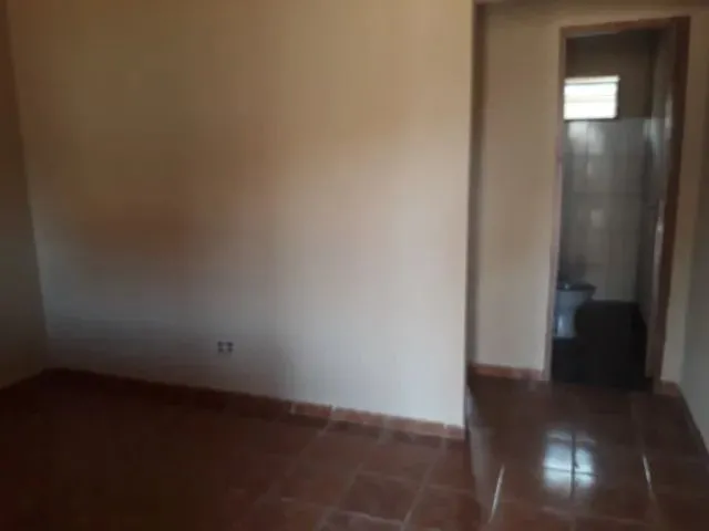 Imagem 6: Alugo - Kit Net Casa com 1 dormitório