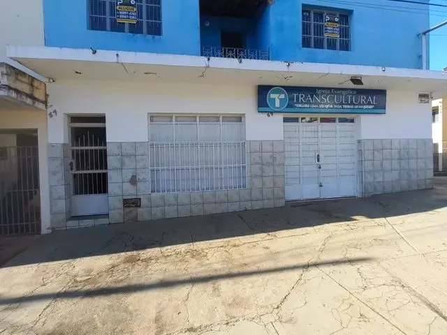 Imagem: Casa com 3 Dormitórios para Alugar em Nepomuceno