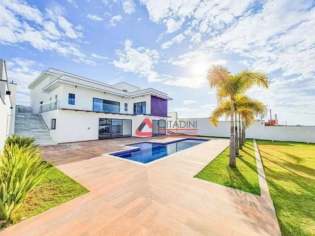 Imagem: Linda Casa em Cond. Nova, 4 Suítes, Cinema