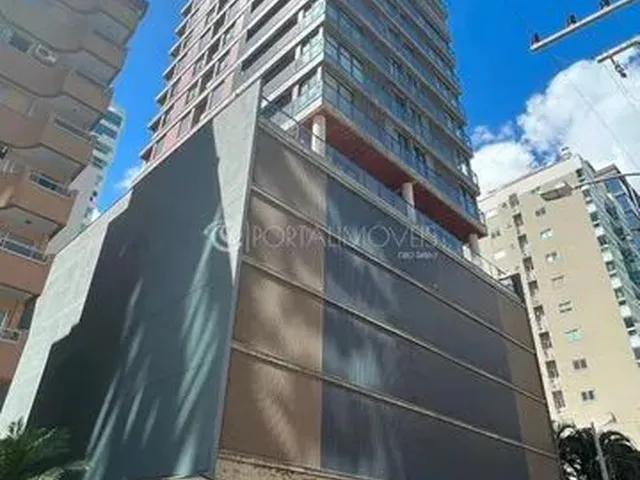Imagem: 04 Suítes Sendo 02 Demi-Suítes em Meia