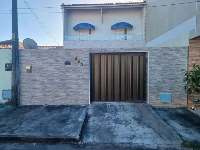 Imagem: Casa com 3 Quartos no Bairro Dois Irmãos