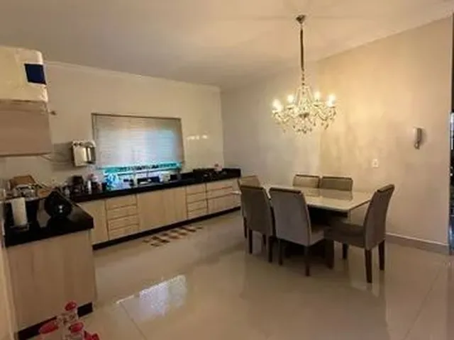 Imagem 9: Casa para Venda Possui 185 Metros Quadrados com 3 Quartos em Santo André - Anápolis