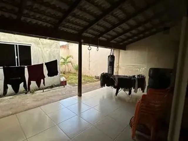 Imagem 4: Casa para Venda Possui 185 Metros Quadrados com 3 Quartos em Santo André - Anápolis