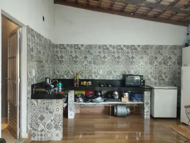 Imagem: Vendo Sitio em Mateus Leme Porteira Fechada