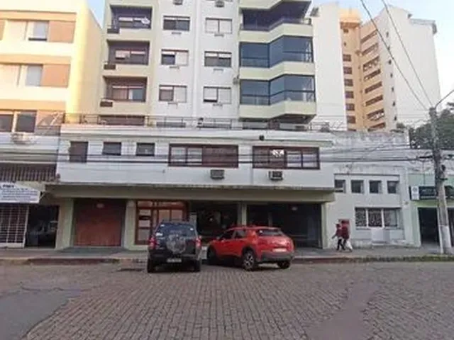 Imagem 1: Apartamento Duplex com 3 Dormitórios À Venda, 159 M² Centro Pelotas/Rs
