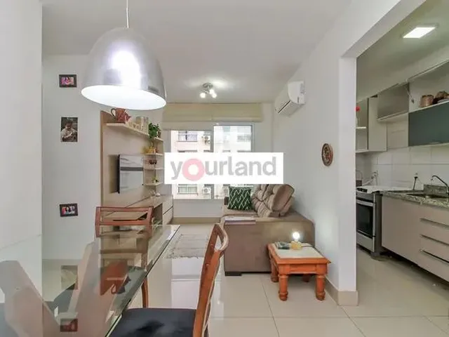 Imagem: Porto Alegre - Apartamento Padrão - Cavalhada