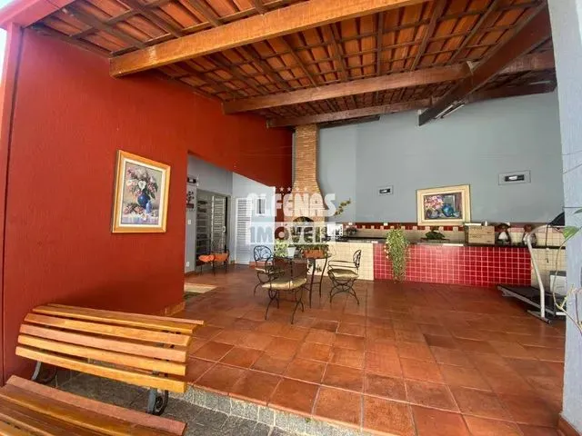 Imagem: Casa À Venda 3 Quartos no Bairro Sao Gonçalo
