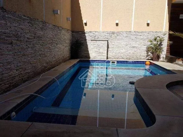 Imagem: Casa com 4 Quartos À Venda, 181 M² por