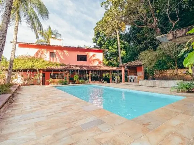 Imagem: Casa em Buraquinho - Rua Cândido Viterbo