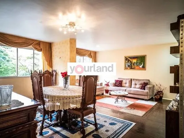 Imagem: Porto Alegre - Apartamento Padrão - Bela