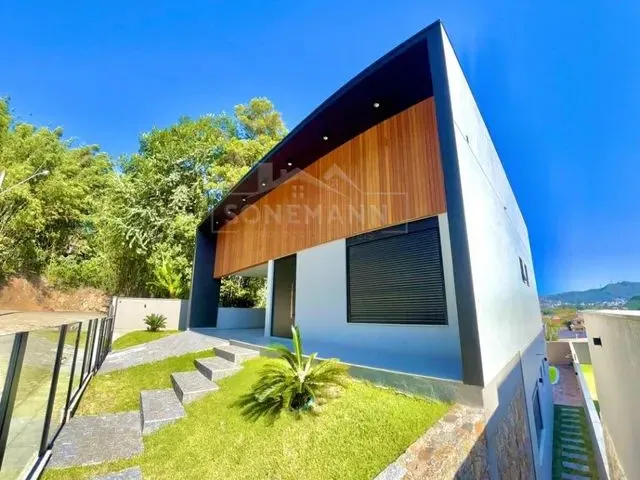 Imagem: Casa 330 Metros Quadrados com 4 Quartos