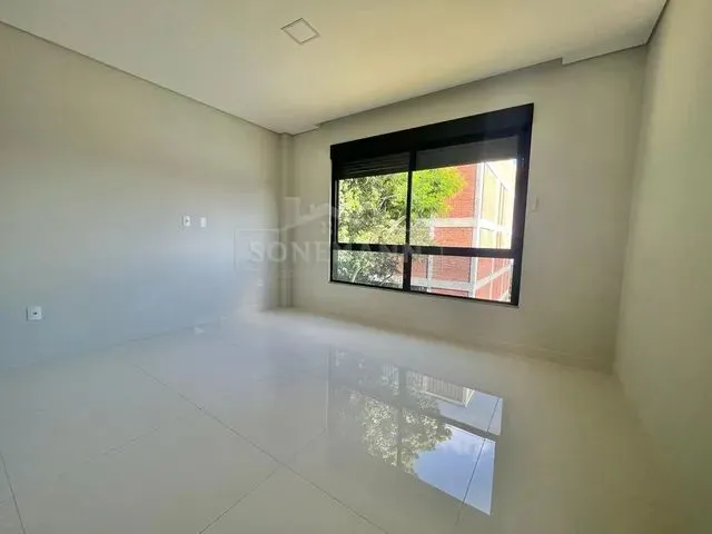 Imagem 4: Casa 330 Metros Quadrados com 4 Quartos