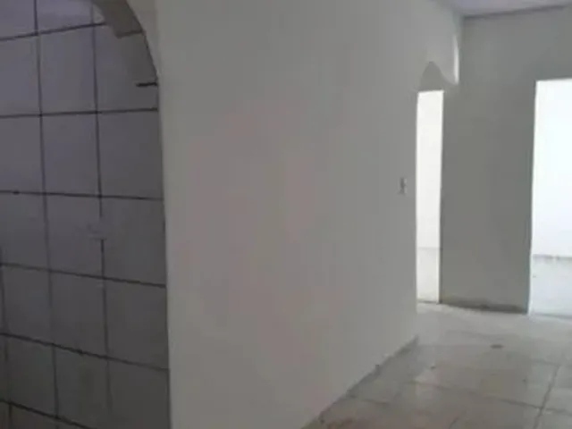Imagem 9: Casa para Venda Possui 130 Metros Quadrados com 3 Quartos em Coqueiro - Belém - Pará