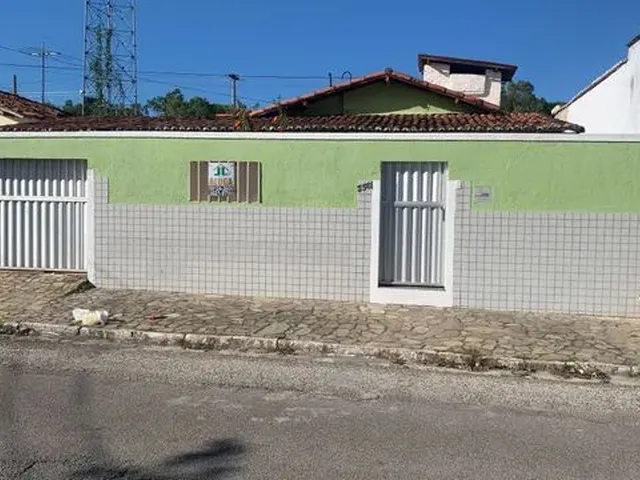 Imagem 1: Casa para Aluguel Possui 150 M2, com 3 Quartos Sendo 2 Suítes
