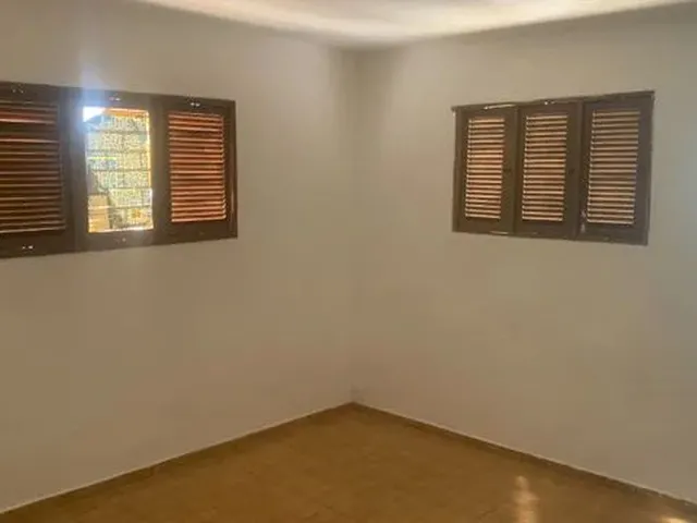 Imagem 13: Casa para Aluguel Possui 150 M2, com 3 Quartos Sendo 2 Suítes