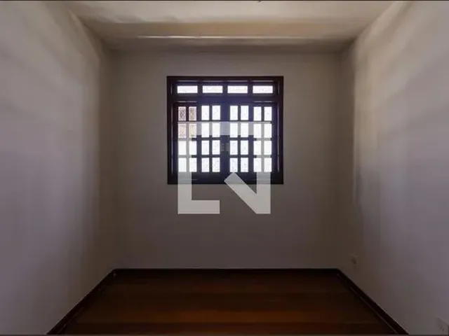 Imagem 3: Casa para Aluguel - Castelo, 3 Quartos, 210 M2
