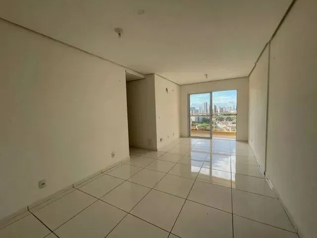Imagem: O apartamento possui 3 Dormitórios, 2 Suítes, 1 Banheiro,