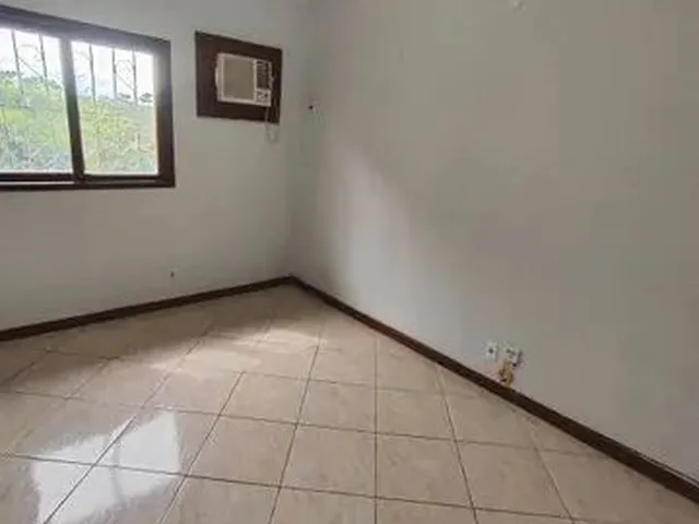 Imagem 2: Casa com 150 M², 4 Quartos Sendo 1 Suíte, Pisc. Área Gourmet, Granja dos Cavaleiros