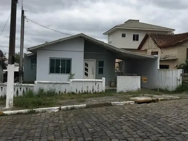 Imagem: A casa em condomínio possui 2 Dormitórios, 1 Banheiro, 1