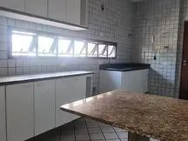 Imagem 6: Apartamento para Aluguel e Venda com 160M² com 3 Quartos em Tirol - Natal - Rn
