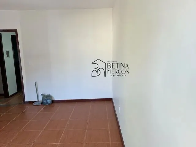 Imagem 7: Locação Casa 03 Quartos Sendo 01 Suíte com Sacada no Jardim...