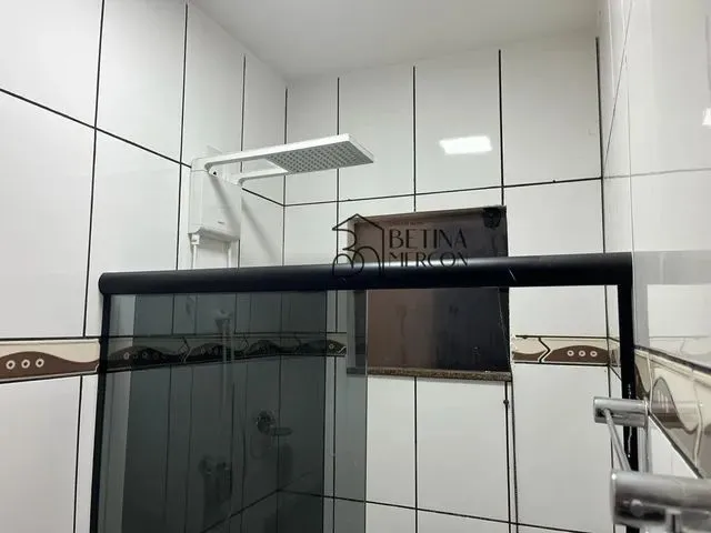 Imagem 8: Locação Casa 03 Quartos Sendo 01 Suíte com Sacada no Jardim...